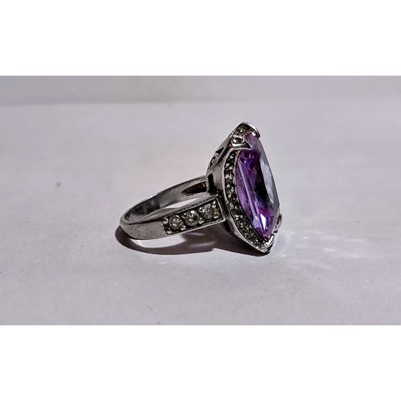 Vintage Size 8 Sterling Silver Large Purple Glass Stone Ring with CZ accents - Picture 1 of 5